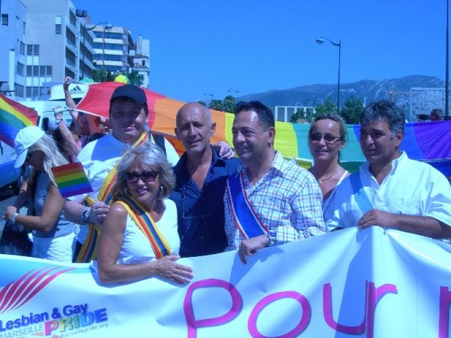 Marseille LGBT Marche2.jpg