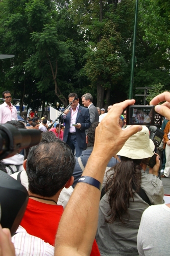 jlr discours Mexico 2008 4 w.JPG