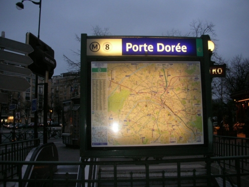 métro porte dorée.JPG